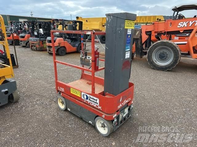 SkyJack SJ16 Ascensoare verticale catarg