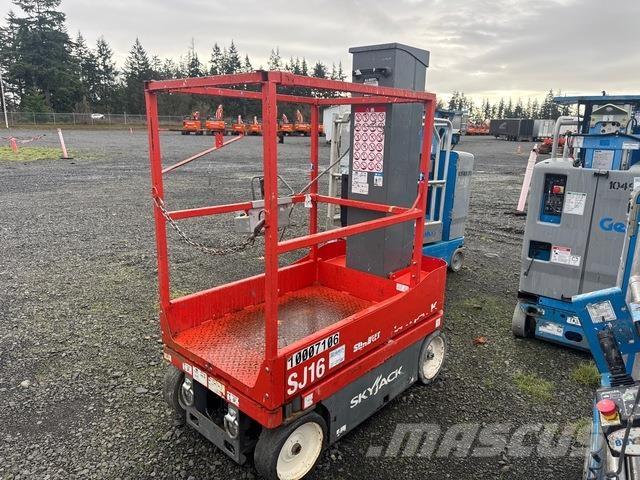 SkyJack SJ16 Ascensoare verticale catarg