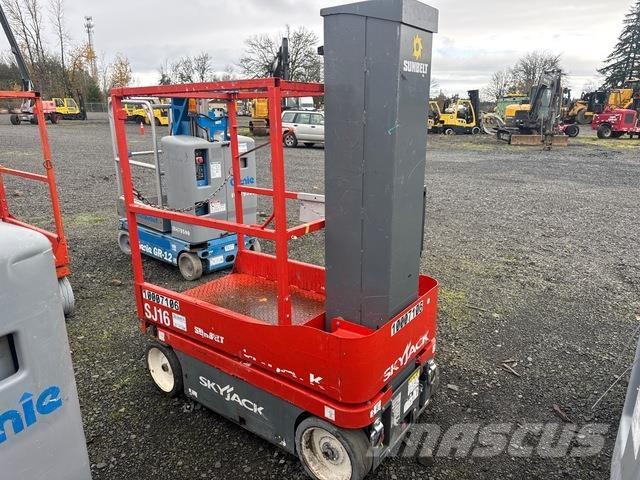 SkyJack SJ16 Ascensoare verticale catarg