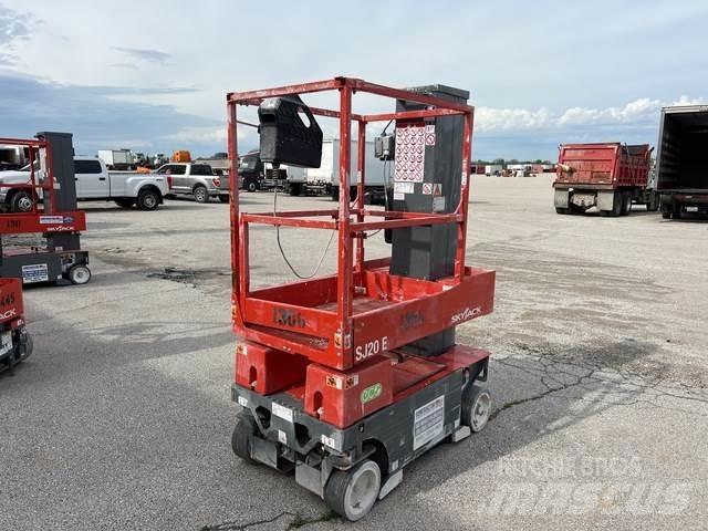 SkyJack SJ20E Ascensoare verticale catarg
