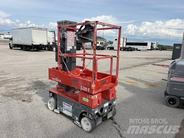 SkyJack SJ20E Ascensoare verticale catarg