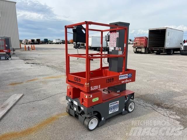 SkyJack SJ20E Ascensoare verticale catarg
