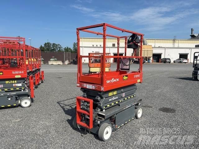 SkyJack SJ3219 Platforme foarfeca