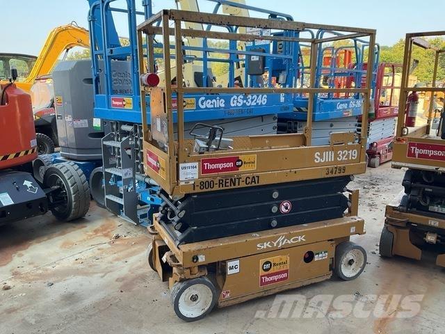 SkyJack SJ3219 Platforme foarfeca