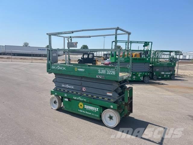 SkyJack SJ3226 Platforme foarfeca