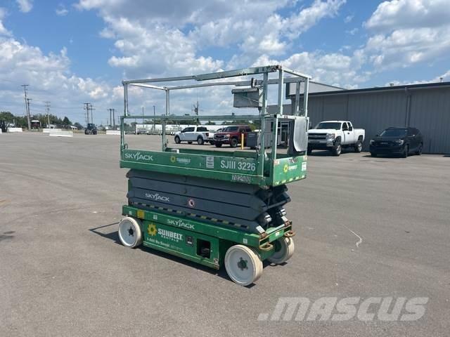 SkyJack SJ3226 Platforme foarfeca