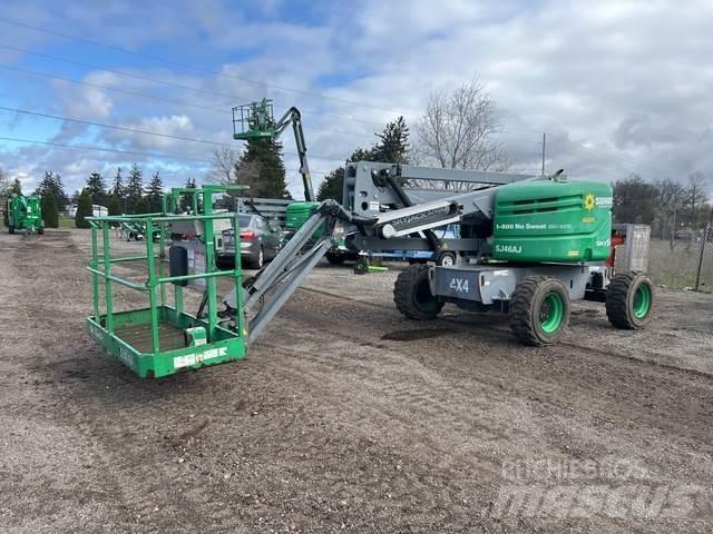 SkyJack SJ46AJ Nacele cu brat articulat