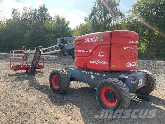 SkyJack SJ51AJ Nacele cu brat articulat
