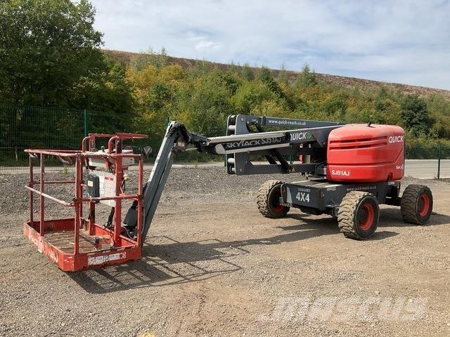 SkyJack SJ51AJ Nacele cu brat articulat