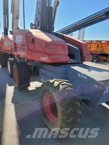 SkyJack SJ66T Nacele cu brat telescopic