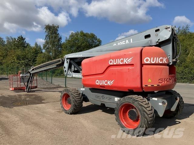 SkyJack SJ85AJ Nacele cu brat articulat