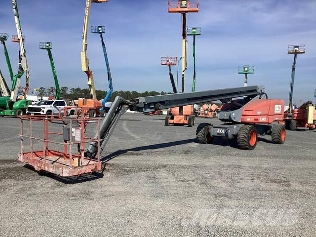 SkyJack SJ86T Nacele cu brat telescopic