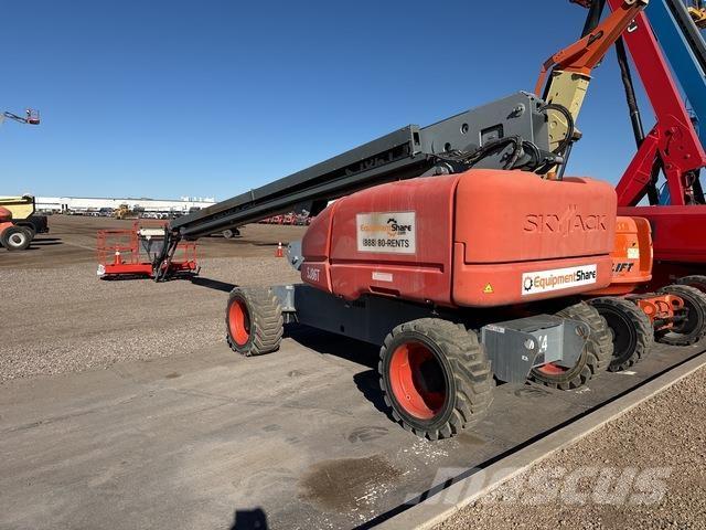 SkyJack SJ86T Nacele cu brat telescopic