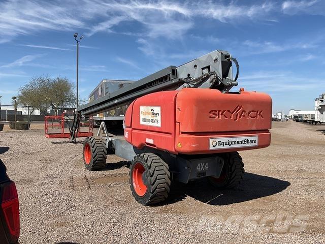 SkyJack SJ86T Nacele cu brat telescopic