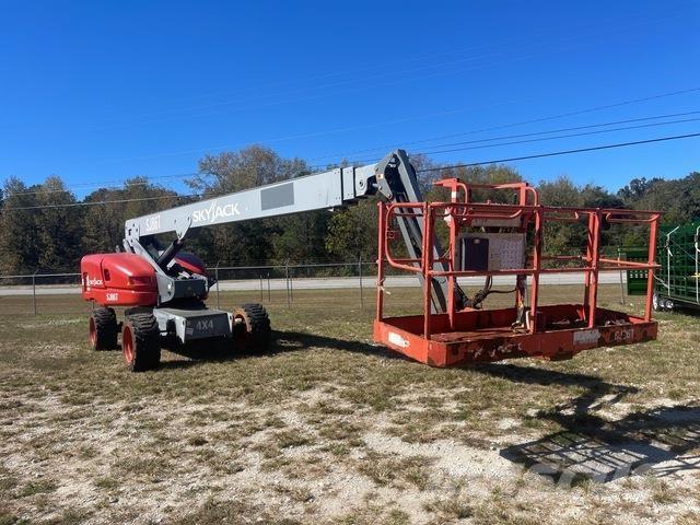 SkyJack SJ86T Nacele cu brat telescopic