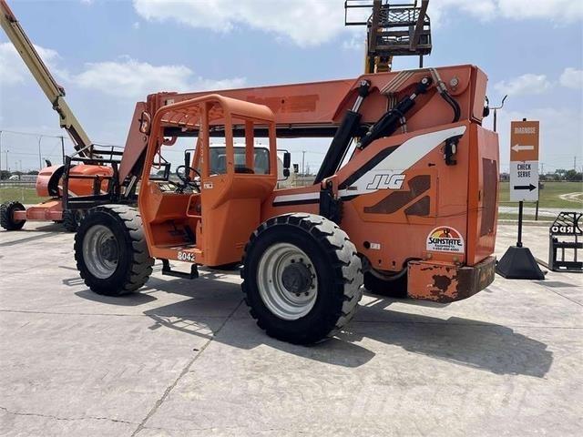 SkyTrak 8042 Stivuitoare telescopice