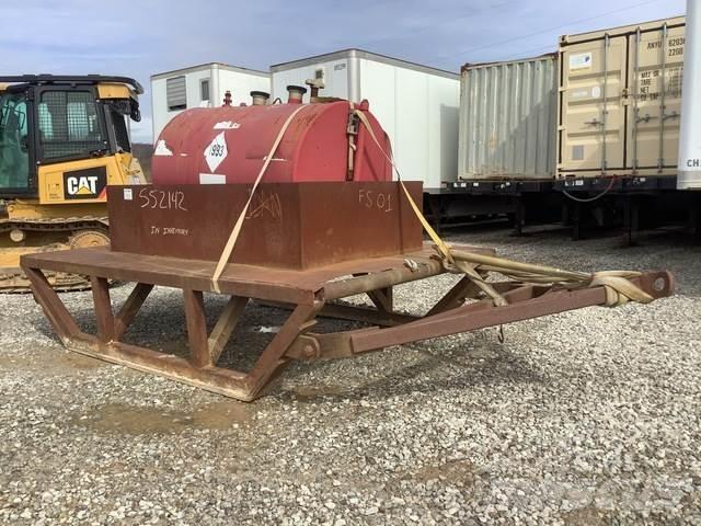  Steel 500 Gal Remorci Cisterne