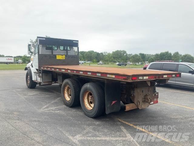Sterling L9500 Autobasculanta