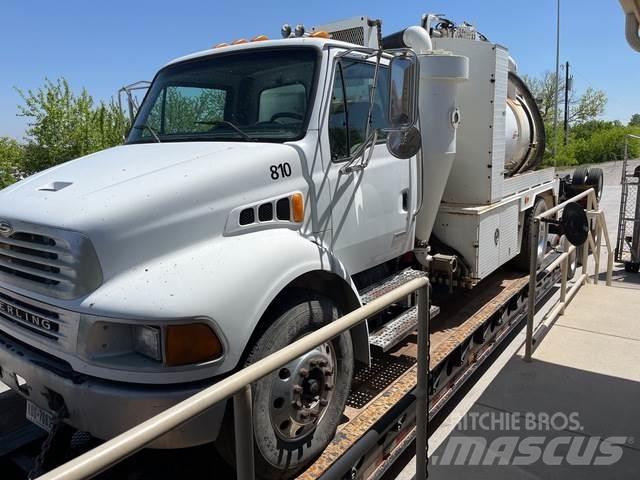 Sterling M7500 Camion vidanje