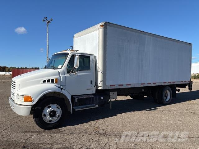 Sterling M7500 Autocamioane