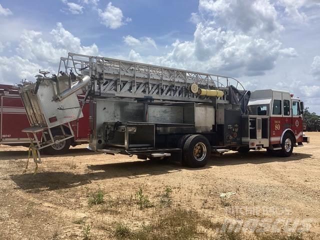  Sutphen MT70 Camion de pompier