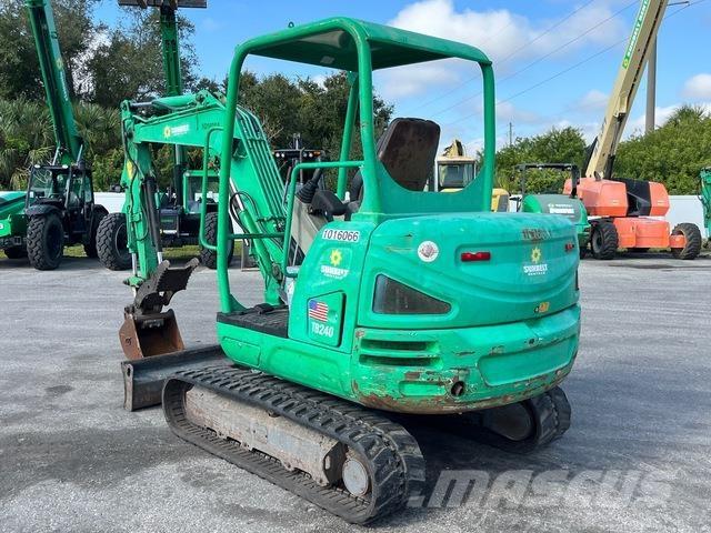 Takeuchi TB240 Excavatoare pe șenile
