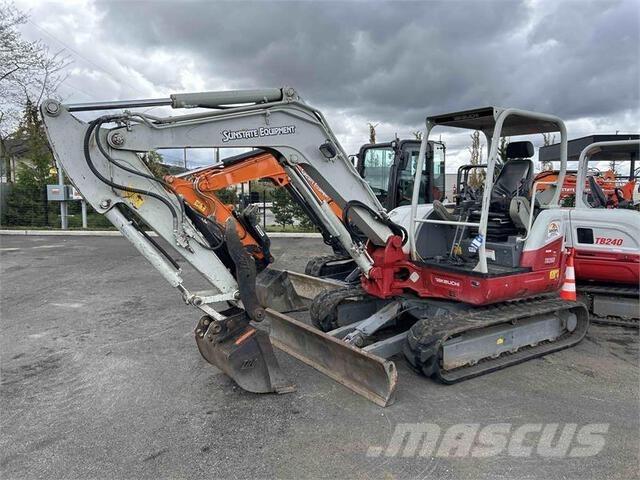 Takeuchi TB260 Excavatoare pe șenile
