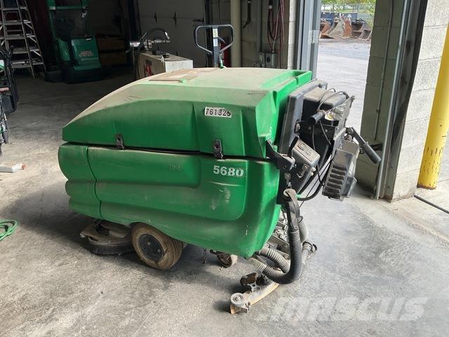 Tennant 5680 Uscatoare Scrubber
