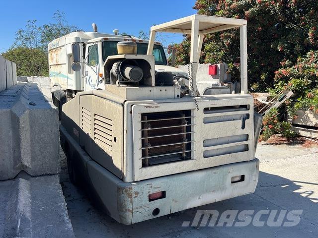 Tennant 800 Maturatoare interioara