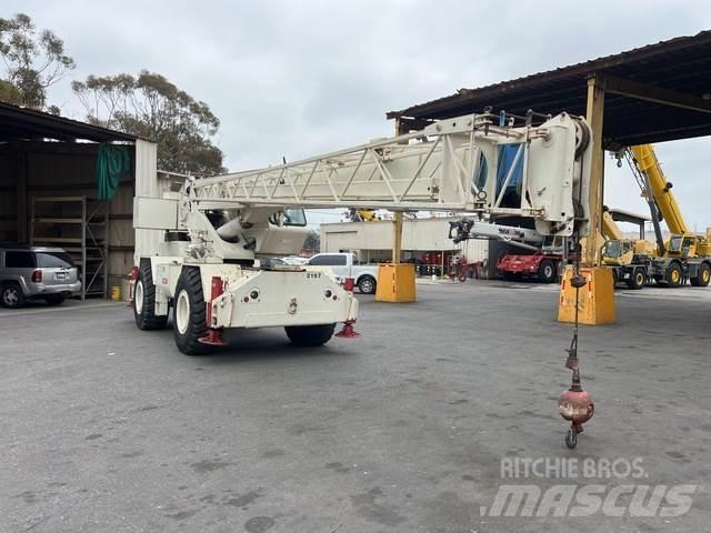 Terex RT 230 Macara teren accidentat
