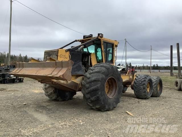 Tigercat 635D Utilaje de manevrarea a bustenilor