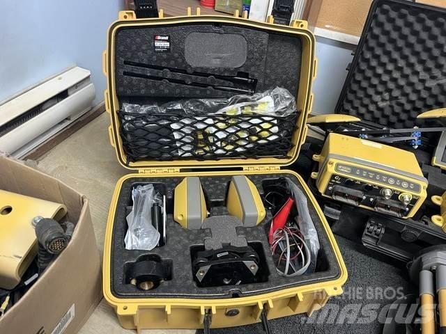 Topcon  Utilaje construcții - Altele