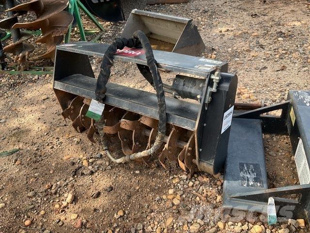 Toro 22445 Grapa si pluguri rotative