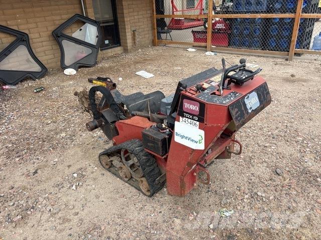 Toro TRX-19 Excavatoare de santuri