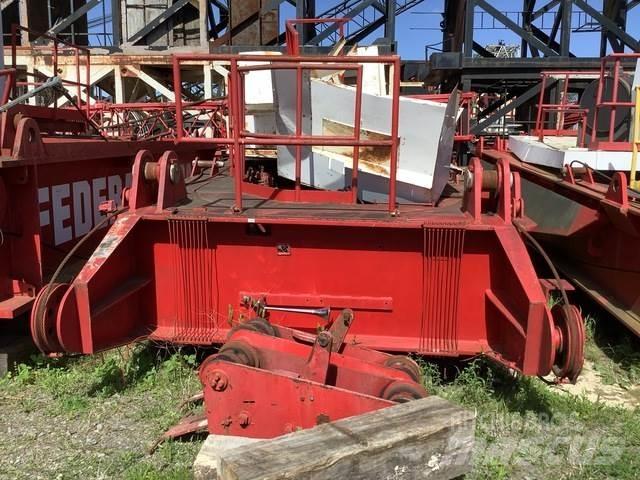  Tower Crane Macarale turn