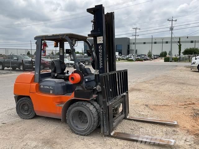 Toyota 7FDKU40 Utilaje construcții - Altele