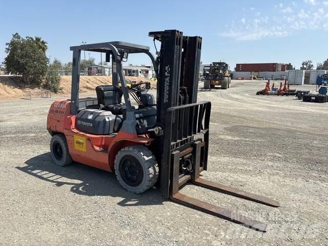 Toyota 7FDU35 Utilaje construcții - Altele