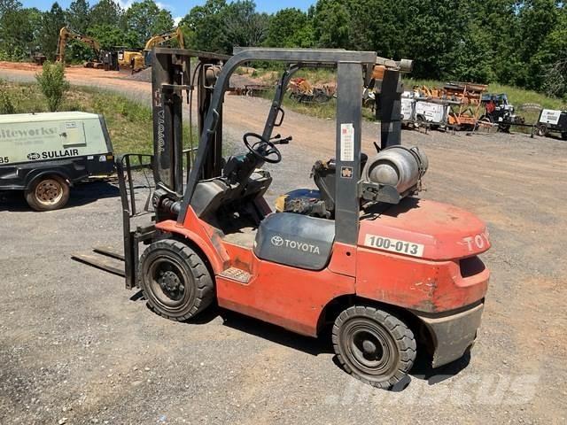 Toyota 7FGU32 Utilaje construcții - Altele