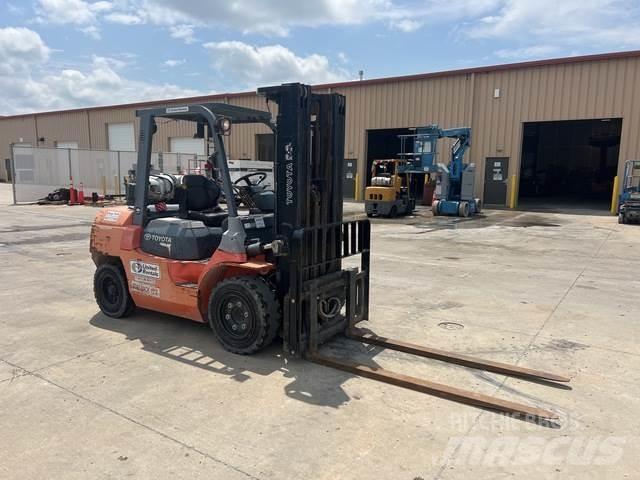 Toyota 7FGU35 Utilaje construcții - Altele