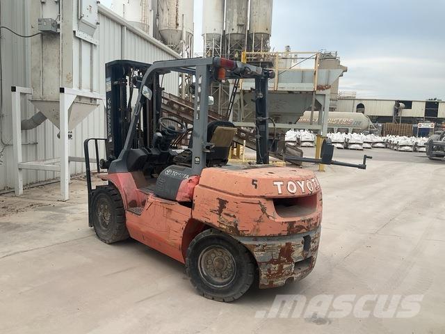 Toyota 7FGU35 Utilaje construcții - Altele