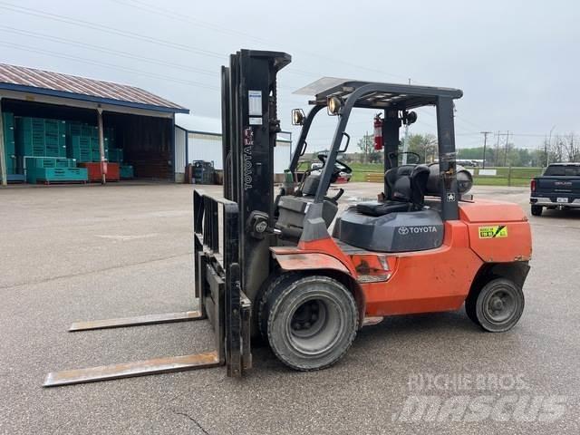 Toyota 7FGU45 Utilaje construcții - Altele