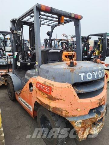 Toyota 8FD35U Strivuitoare-altele