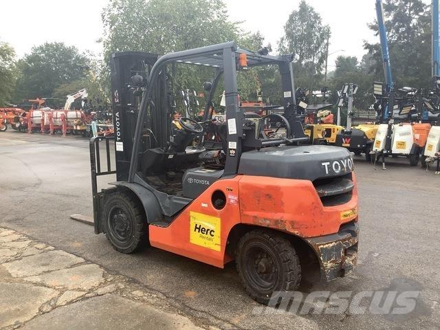 Toyota 8FG35U Strivuitoare-altele