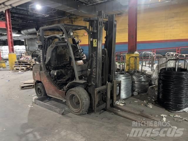 Toyota 8FGU32 Utilaje construcții - Altele