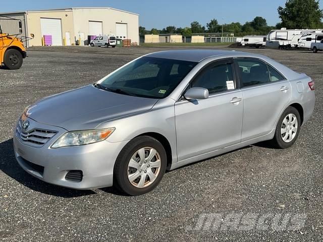 Toyota Camry Masini