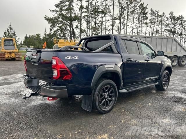 Toyota HiLux Pick up/Platou
