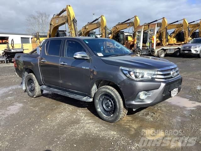 Toyota HiLux Pick up/Platou