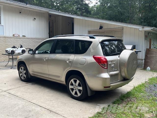 Toyota RAV4 Masini