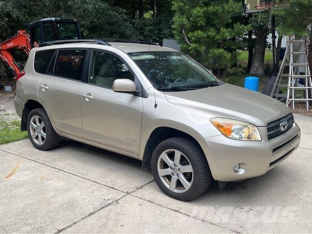 Toyota RAV4 Masini