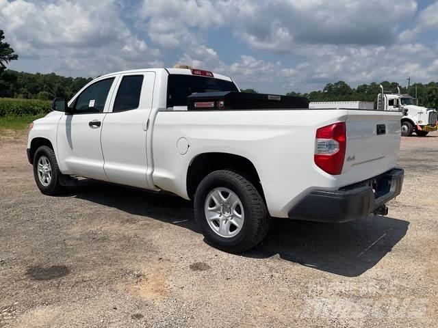 Toyota Tundra Altele